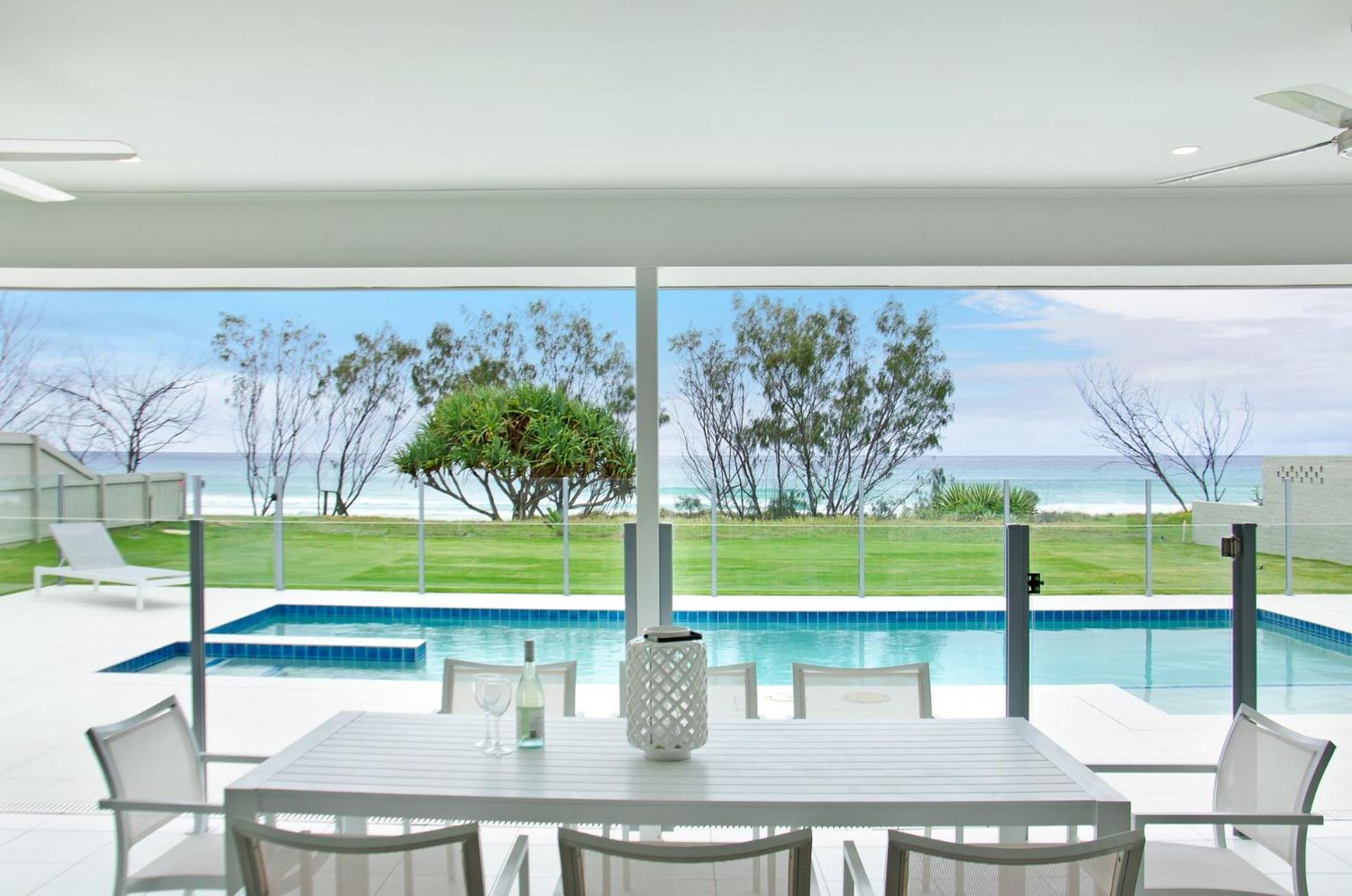 Sentosa On Tugun - Beachfront 5 Bedroom Gold Coast Exterior foto